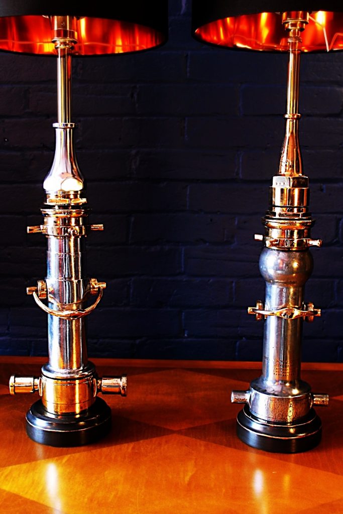 London nozzle lamp aluminium brass light