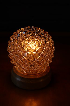 Glass globe pineapple vintage table lamp 4