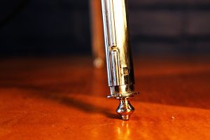 Bullfinch tripod lamp for sale 5