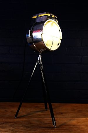 Bullfinch gas lamp tripod for sale