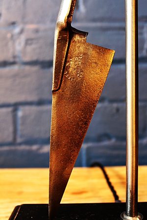 Wool shears table lamp for sale 5