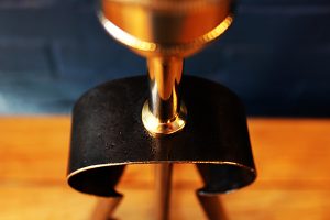 Wool shears table lamp for sale 6