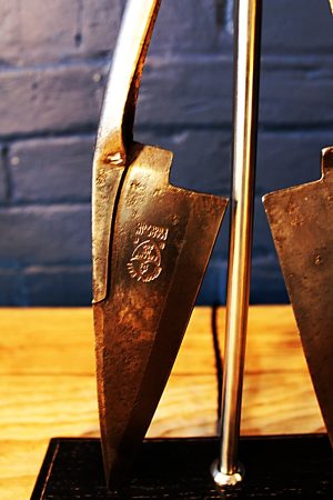 Wool shears table lamp for sale 15