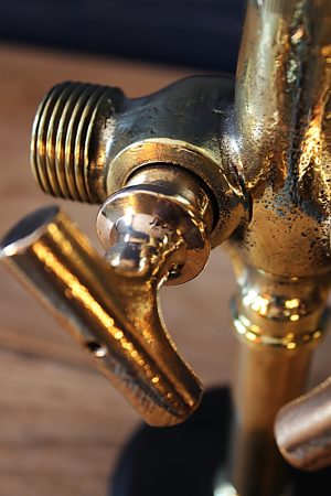 Double brass beer barrel tap table lamp 20