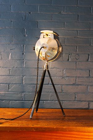 Bullfinch gas light tripod for sale 3