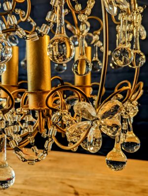 Wire cage chandelier 1