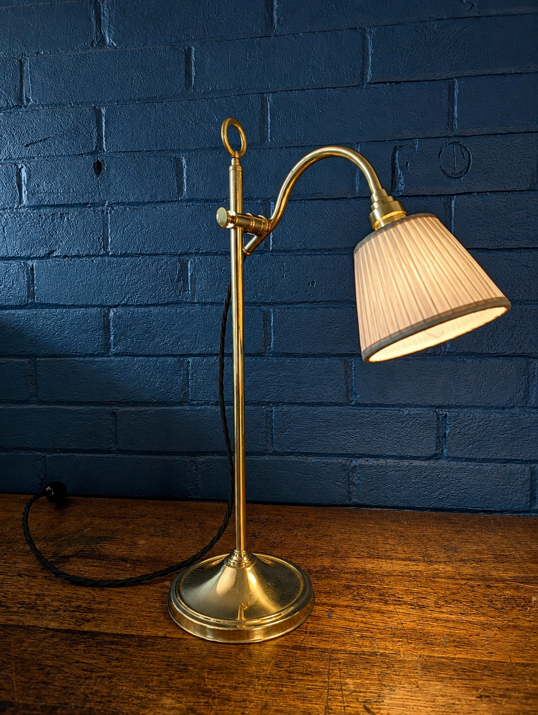 Rewiring a vintage brass desk lamp