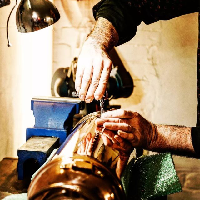 Fire extinguisher lamp conversion. Tapping the thread to house the brass cable grip....

#craftmanship #bespokelighting #fireextinguisher #copper #upcycler #creative #design #lighting #lamps #georgejuniperandco #firefighter #inspiration #interior123 #suffolk #polishing #reflection #workshop